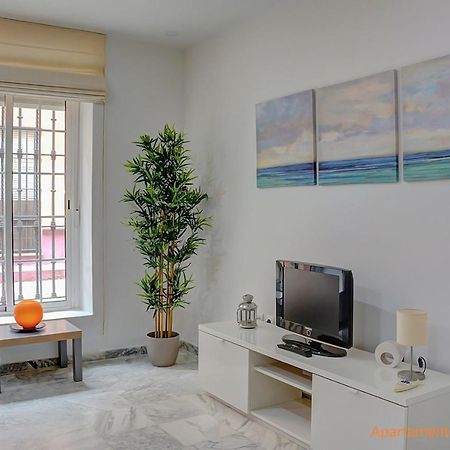 Residencial Torres Apartment Sevilla Exterior foto