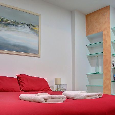 Residencial Torres Apartment Sevilla Exterior foto